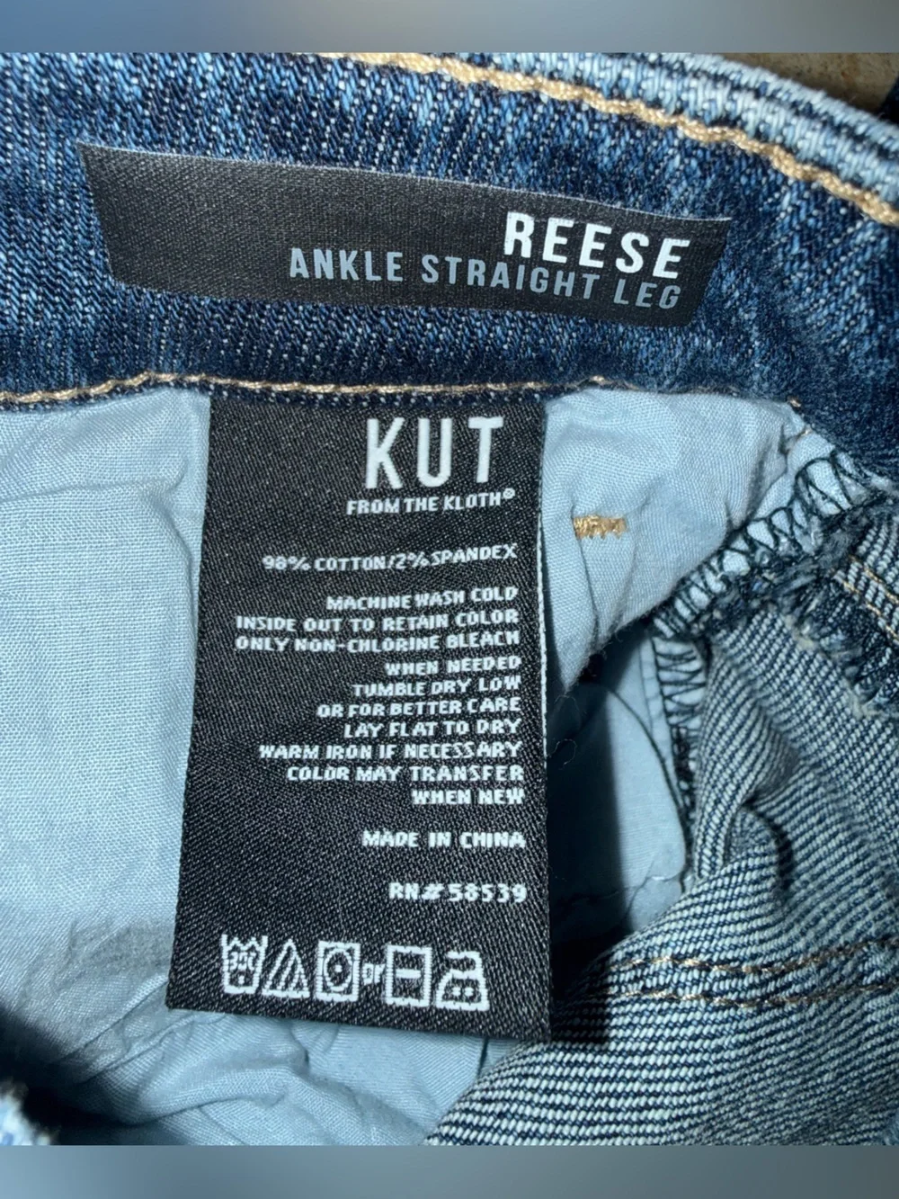 KUT from the Kloth Reese Ankle Straight Leg Jeans Size 12